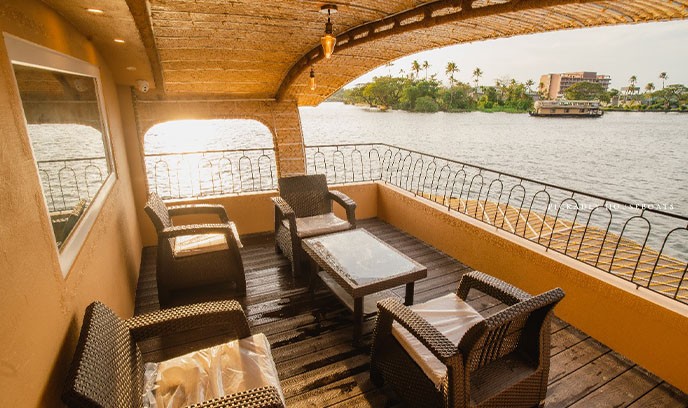 alleppey-4bedroom-houseboat