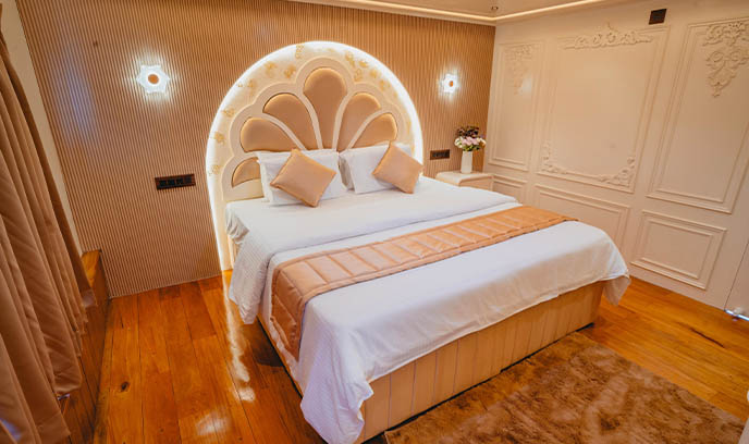 alleppey-4bedroom-houseboat